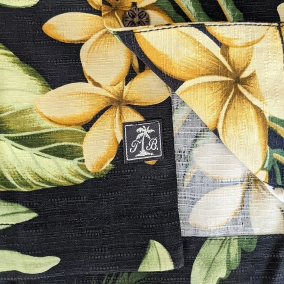 Tommy Bahama silk shirt - Picture 9 of 13